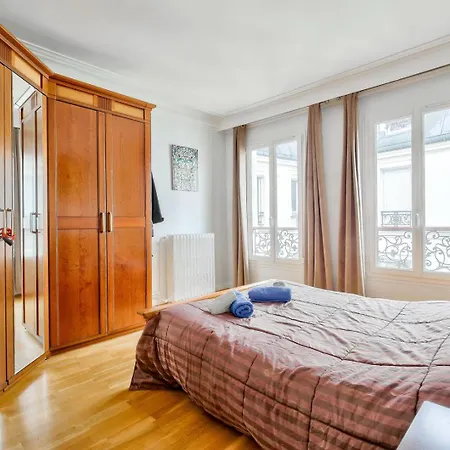 Au Coeur Du 17eme * Parigi